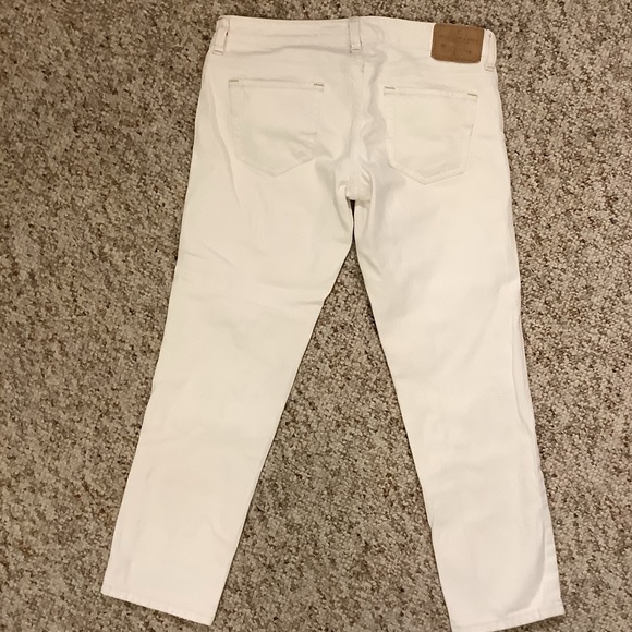 AE American Eagle vintage white crop jeans size 4 (5 for $25) - Picture 2 of 4